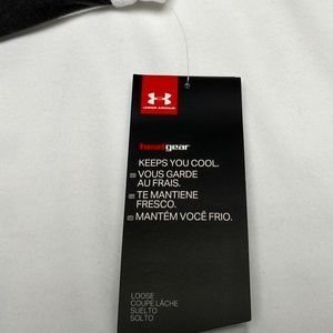 Under Armour Tops - 🎁Under armour tee Under Armour Tops - 🎁Under armour tee